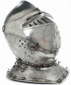 geschlossener_visierhelm_um_1550_20191030_1401845828