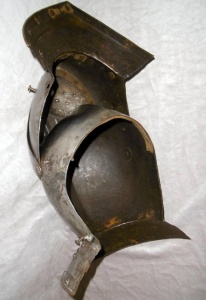 geschlossener_visierhelm_um_1550_20191030_1786867543